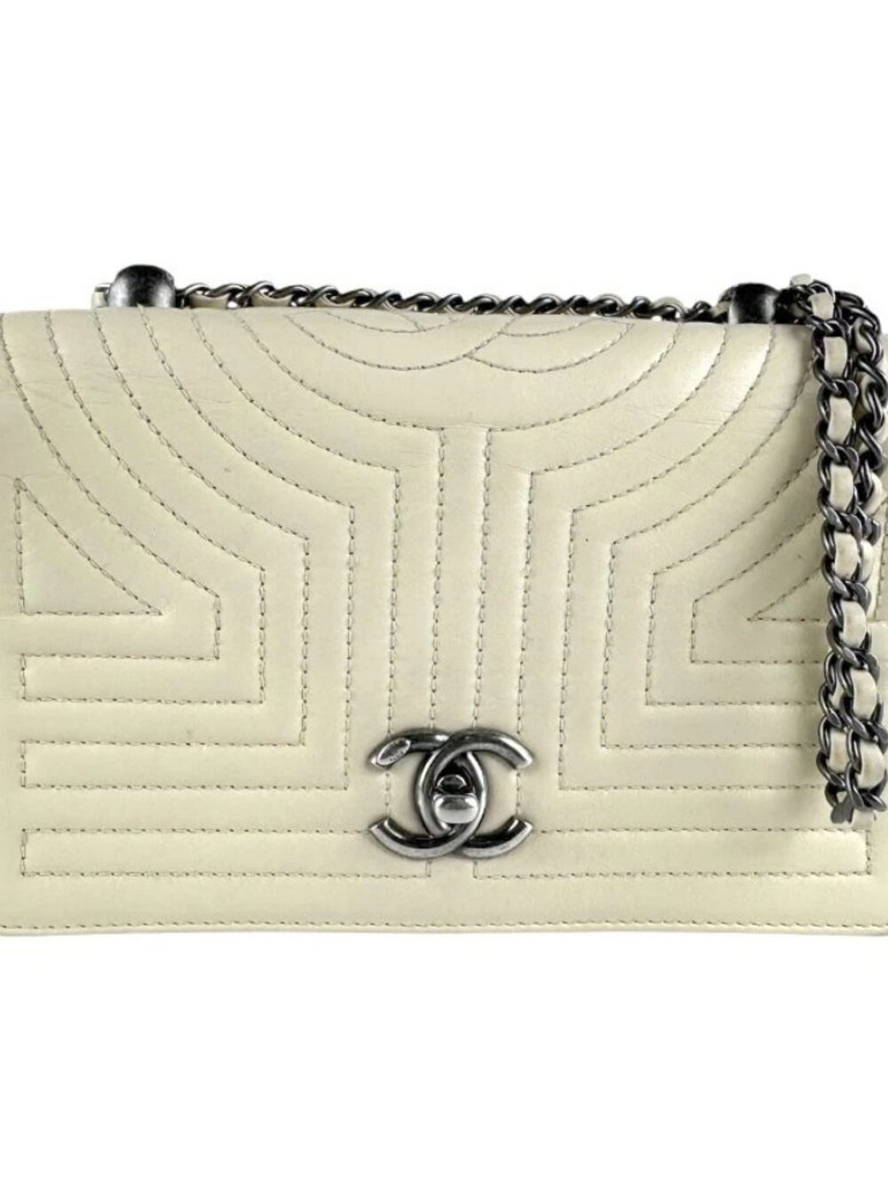 CHANEL Chain Shoulder Bag Off White Leather/Metal